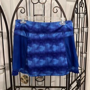Skort with blue detail design